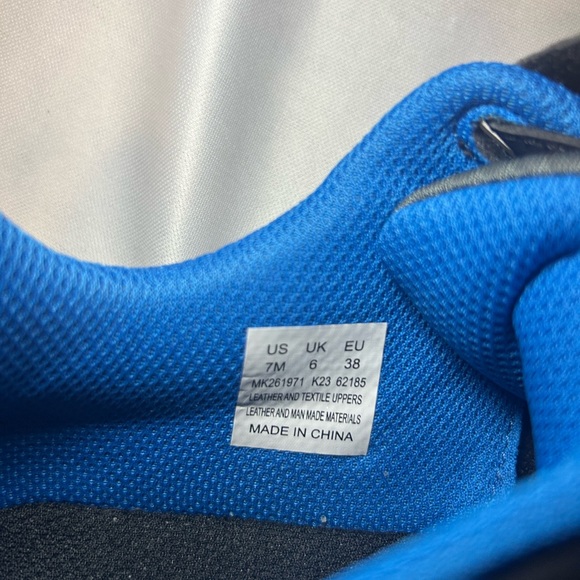 Like New Merrell Chaser Trail Hiking Hook/Loop Shoes 7M Kid’s Unisex - Picture 4 of 14